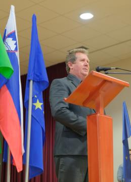 Odkritje obeležja Rastoča knjiga 2